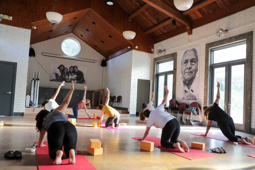 Women take yoga classes with instructor Ivana Nedelchev at La Luz Center in Sonoma. La Luz Center was one of four North Bay, Latino-led organizations, who received a portion of $1 million in grant funding from the Latino Community Foundation. (Ricardo Ibarra / La Prensa Sonoma)