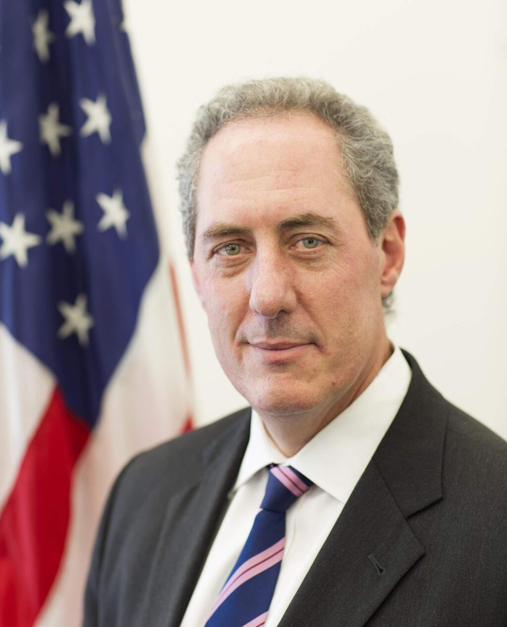 Michael Froman, Assistant to the President and Dep. National Security Advisor for Int'l Economics, in his office at the EEOB, in Washington, May 1, 2013. (Official White House Photo by Lawrence Jackson)