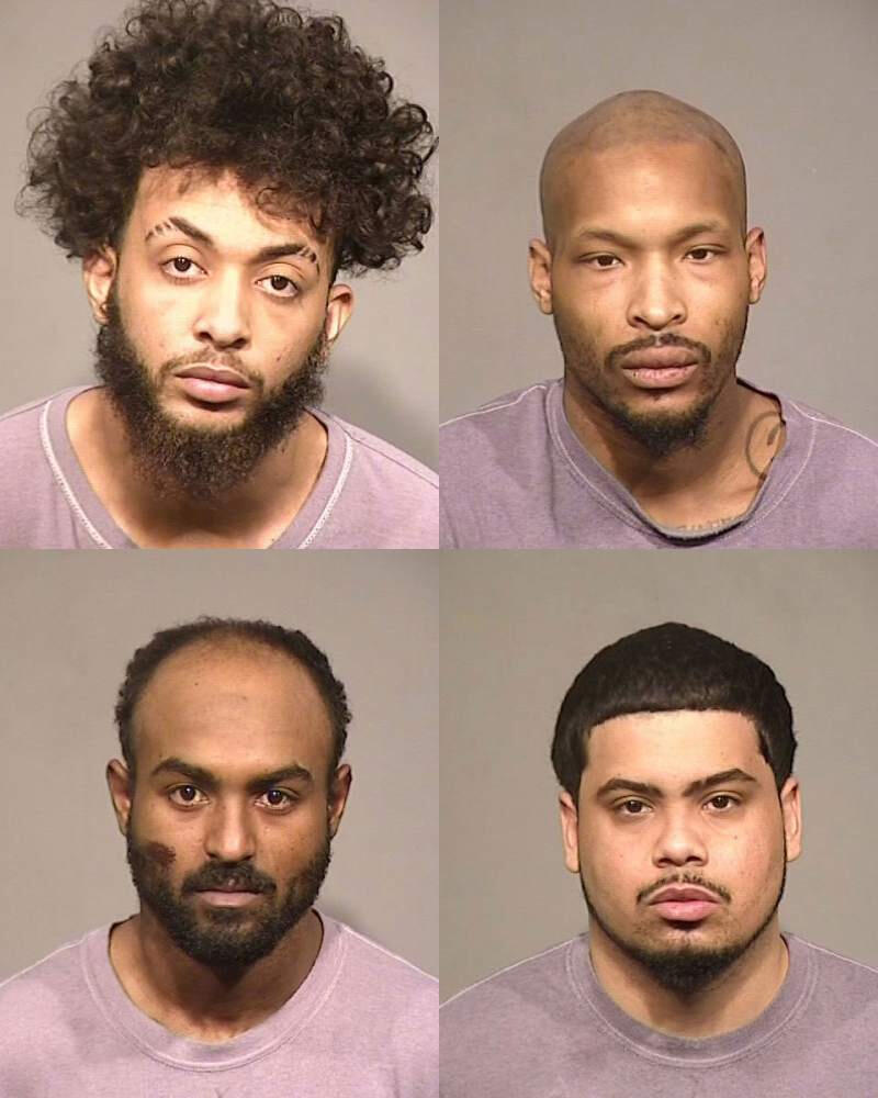 Jonathan Jackson, David Ealey, Tyron Mcrae y Mussie Himed fueron detenidos y encarcelados en la Cárcel del Condado de Sonoma.  Oficina del Alguacil del Condado de Sonoma