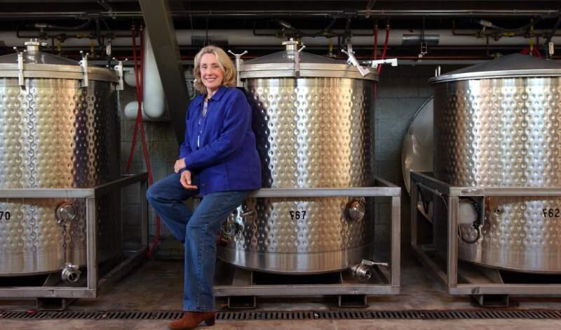 Sessions had served as interim director of the Sonoma County Vintners since February.
