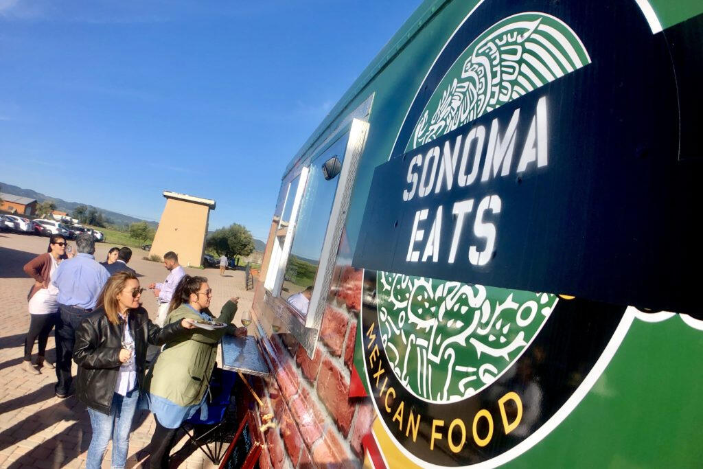 Food trucks are usually good for more affordable bites. (Ricardo Ibarra / La Prensa Sonoma)