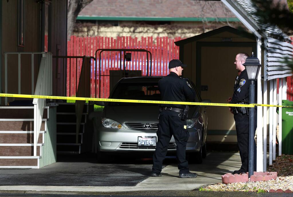 Police investigate a possible murder/suicide at the Petaluma Estates mobile home park on Tuesday afternoon. (JOHN BURGESS / The Press Democrat)