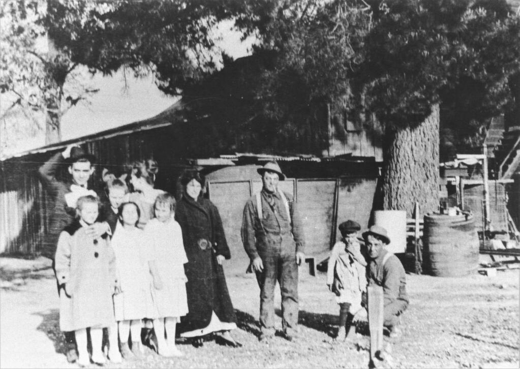 The Foppiano family in Healdsburg, circa 1910. (SONOMA COUNTY LIBRARY)