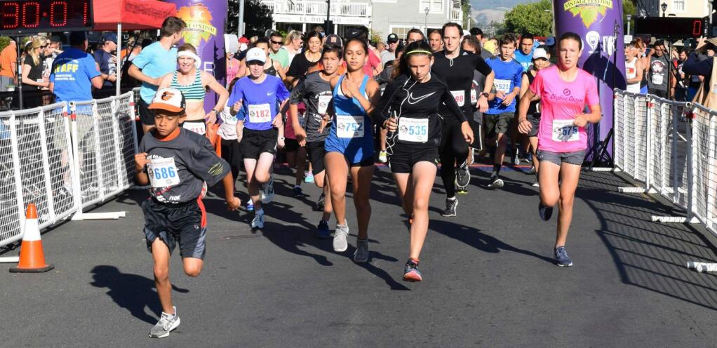 More than 500 runners competed in the annual Hit the Road Jack race last year. Though there is no half-marathon this year, all races, 3.5K, 10K and Kids Dash start and end on the Plaza. (Lorna Sheridan/Index-Tribune)