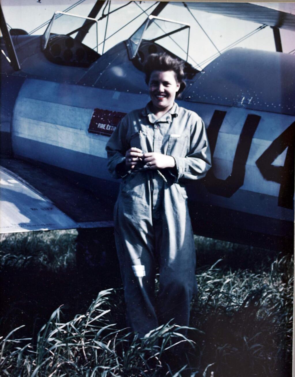 Florence Wheeler with her PT Stearman during training in Texas in 1944.