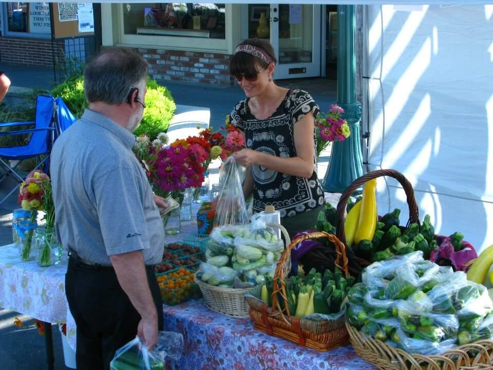 Cloverdale Community Market and Exchange, founded in 2014 and managed by Mike Morisette and Marne Depere, takes place on Tuesdays from 3 to 6 p.m. at 225 North Cloverdale Blvd., next door to Plank Coffee. The market opened in April; a closing date is not yet scheduled. (FACEBOOK.COM)