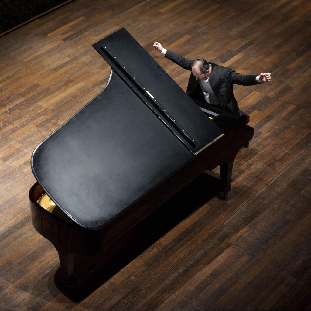 Pianist Jura Margulis in concert(PHOTO BY Adriano Heitmann)