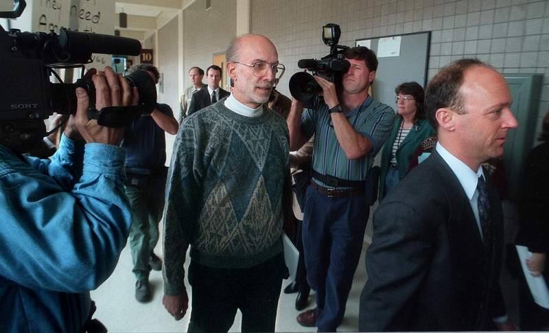 The Rev. Gary Timmons follows the lead of his attorney, Ted Cassman, as they enter municipal court Tuesday, March 12, 1996 at the Sonoma County Courthouse in Santa Rosa. (PD FILE)