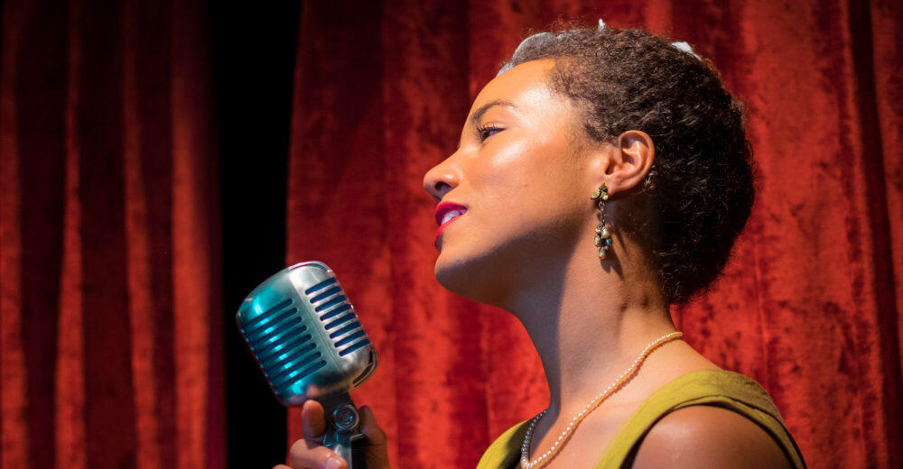 Stella Heath performing the music of Billie Holiday in her show The Billie Holiday Project.