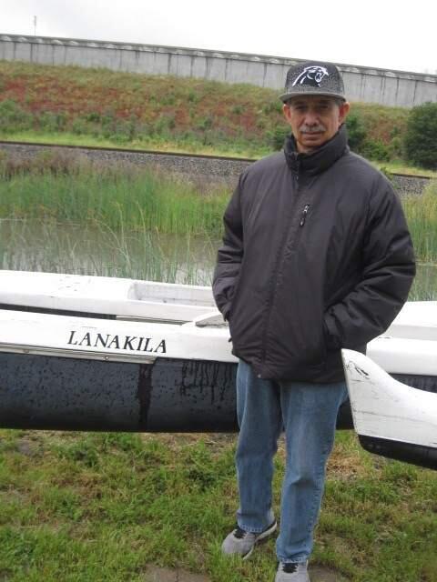 'UNCLE SAM' MADEIROS - Petaluman coaches 'keiki' on how to paddle canoes.(PHOTO BY GIL MANSERGH)
