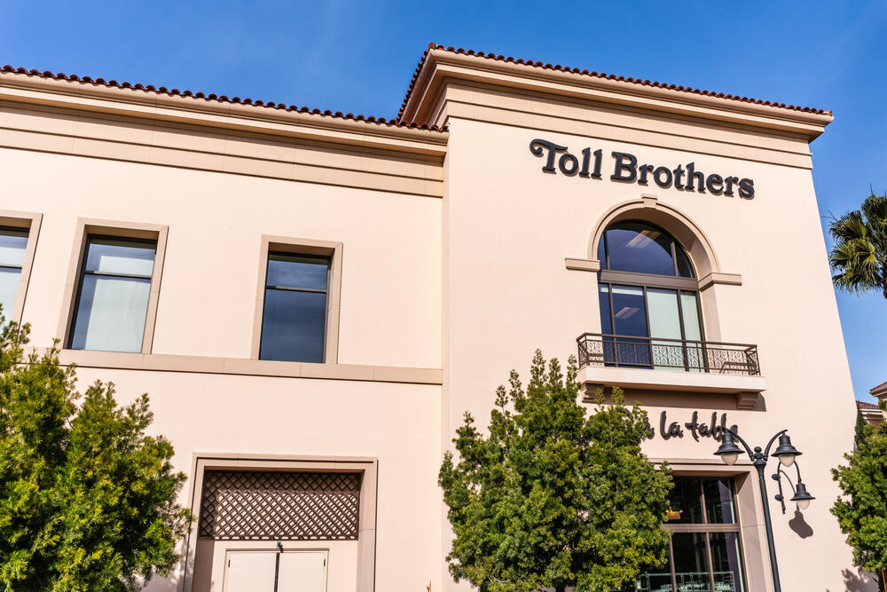 A Toll Brothers sale offices in Silicon Valley. (Sundry Photography/Shutterstock)