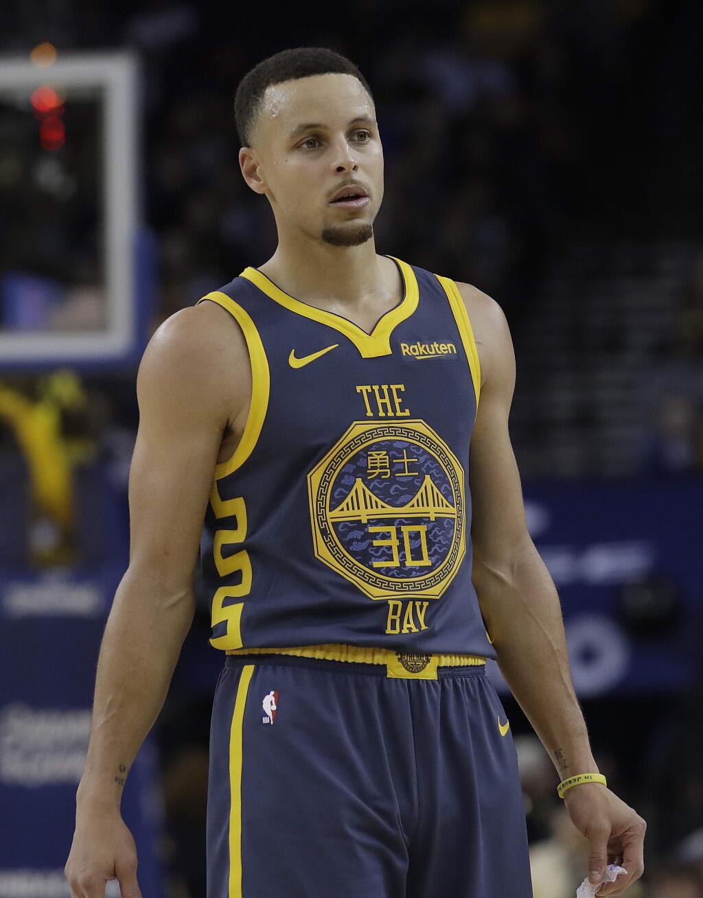 Golden State Warriors guard Stephen Curry (30) during the second half of an NBA basketball game against the Toronto Raptors in Oakland, Calif., Wednesday, Dec. 12, 2018. (AP Photo/Jeff Chiu)