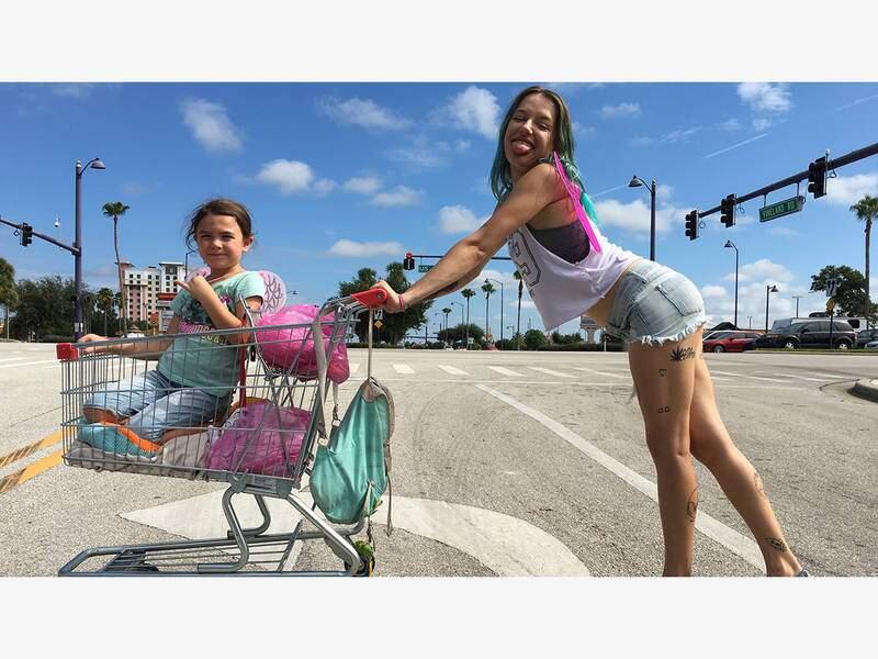 'The Florida Project,' director Sean Baker's look at family poverty on the outskirts of Disney World, earned the SFFCC's award for best picture.