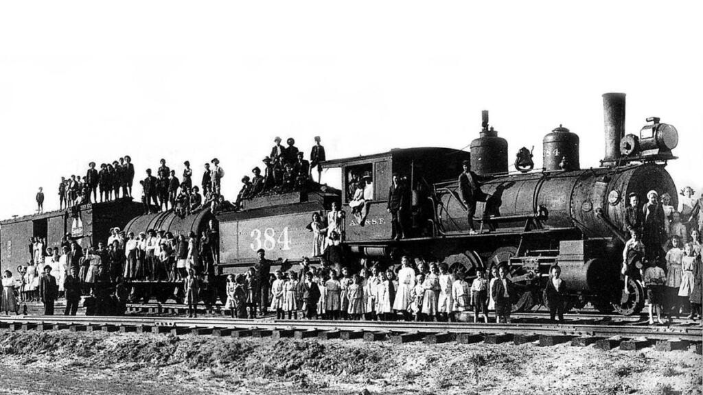 From the mid-1800s to 1929, American “orphan trains” carried children (not all of them technically orphans) from the East coast to rural cities across the western portion of the United States and Canada. (Public Domain photo)