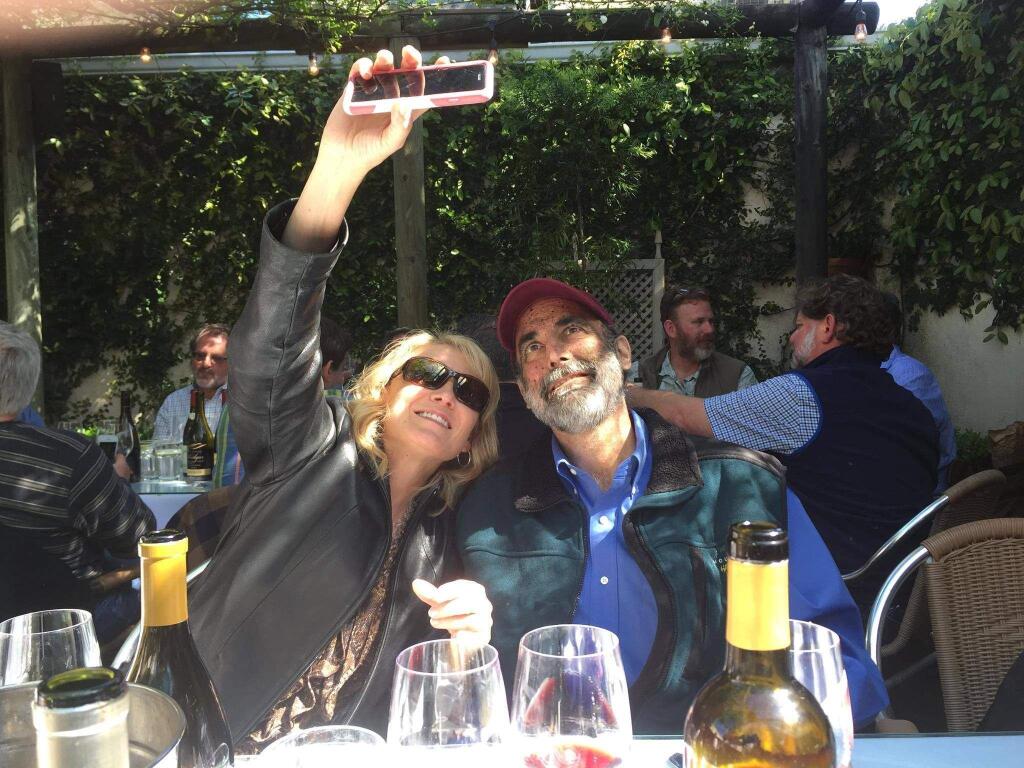 Lisa Adams Walter takes a 'selfie' with her former husband Greg Walter in a Sonoma area restaurant. Walter died over the weekend. (Facebook)