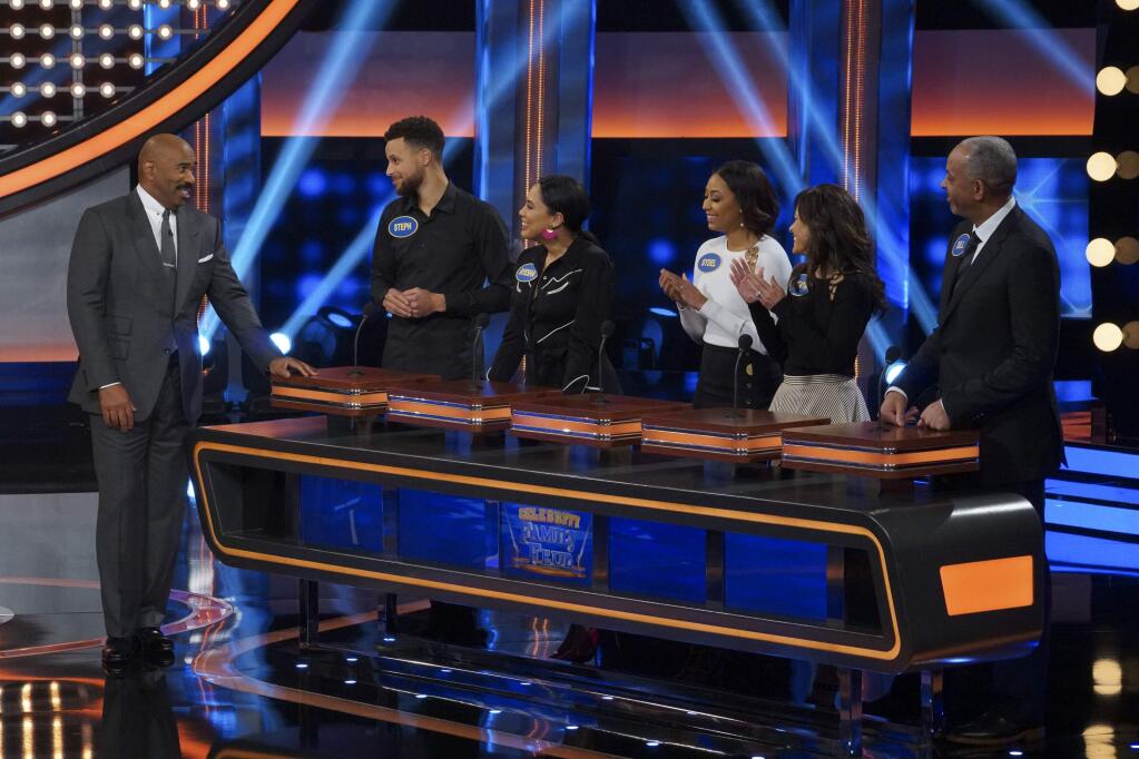 CELEBRITY FAMILY FEUD - 'Steph Curry vs. Chris Paul and Laurie Hernandez vs. Shawn Johnson East' - The celebrity teams competing to win cash for their charities feature NBA All-Star Chris Paul and NBA Champion Steph Curry. In a separate game, family members headed up by Olympic gymnasts Laurie Hernandez and Shawn Johnson East will compete on an all-new episode, SUNDAY, JUNE 24 (8:00-9:00 p.m. EDT), on The ABC Television Network. (ABC/Byron Cohen)STEVE HARVEY, STEPHEN CURRY, AYESHA CURRY, SYDEL CURRY, SONYA CURRY, WARDELL CURRY