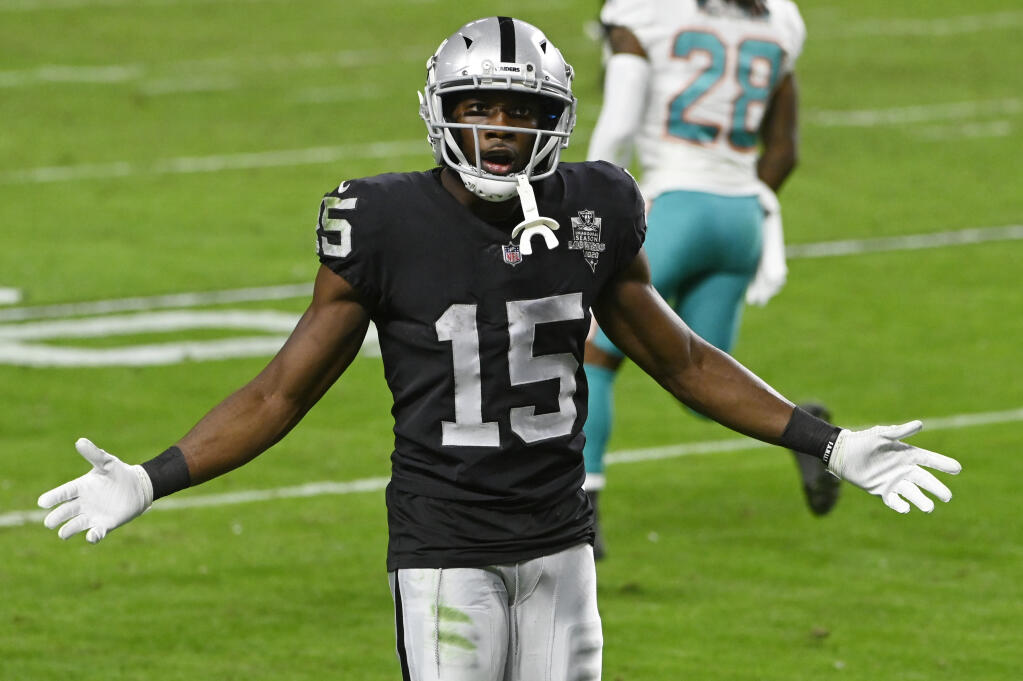 Las Vegas Raiders wide receiver Nelson Agholor reacts after a play against the Miami Dolphins during the first half, Saturday, Dec. 26, 2020, in Las Vegas. (David Becker / ASSOCIATED PRESS)