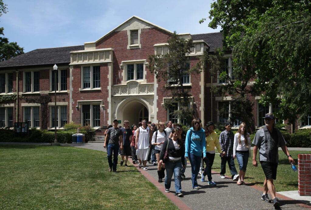Santa Rosa Junior College (PD FILE)