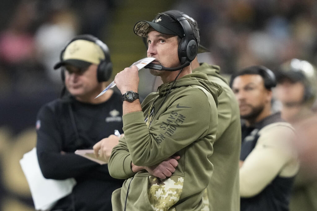 Saints head coach Dennis Allen watches from the sideline in the first half of Sunday’s game against the Los Angeles Rams in New Orleans. (Gerald Herbert / ASSOCIATED PRESS)