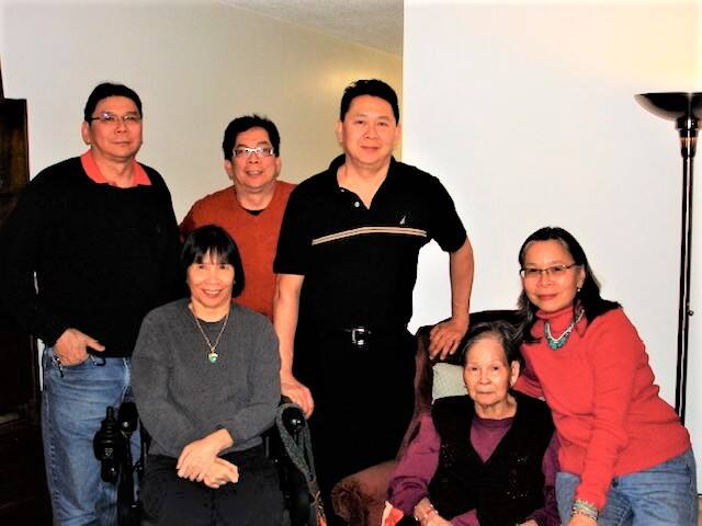 Chong family.Dave, Doris, Frank, Danny, Lin Choi, Joyce. Frank Chong photo.