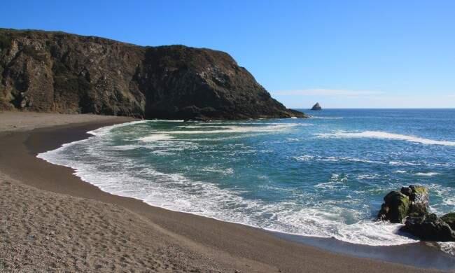 Russian Gulch Beach in Jenner. (californiabeaches.com)