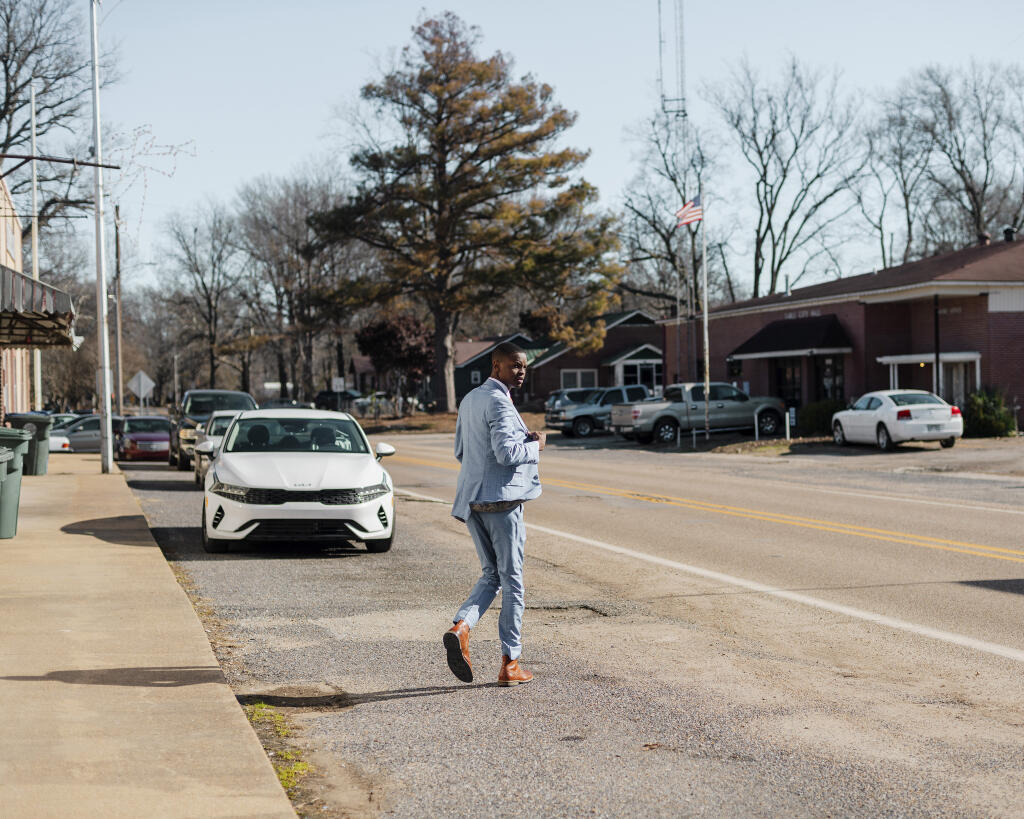 Jaylen Smith, quite possibly the youngest African American mayor ever elected in the United States, in downtown Earle, Ark., Jan. 4, 2023. Residents hope that Smith’s youthful energy and sense of purpose can improve Earle’s fortunes, or at least attract a supermarket back to the small town. (Houston Cofield/The New York Times)