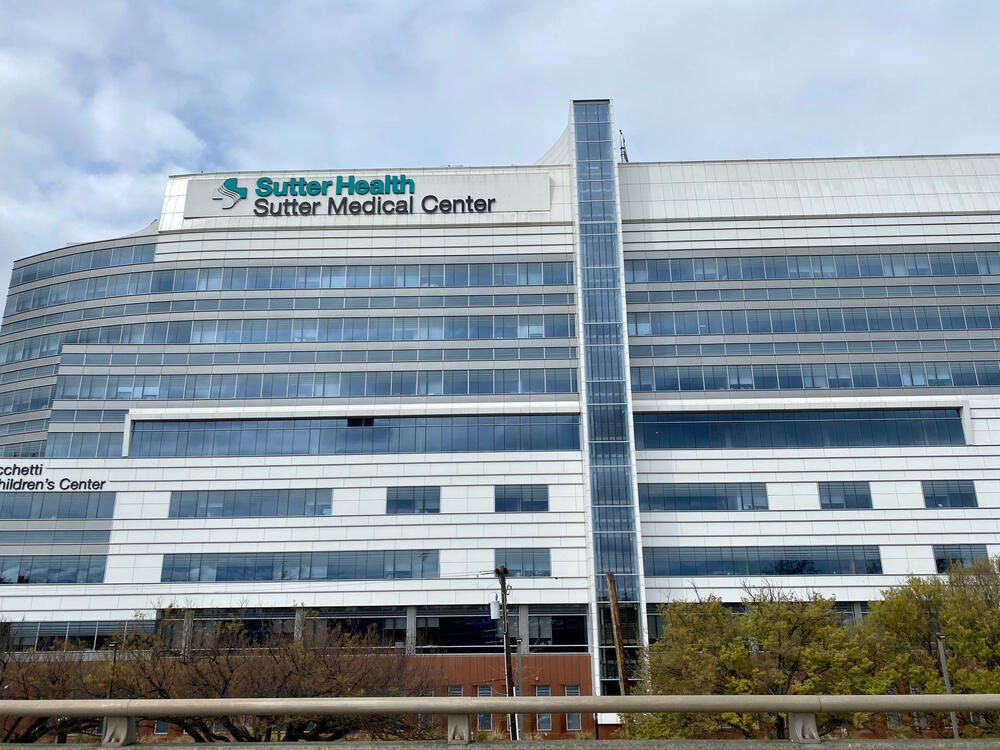 Sutter Health Medical Center Hospital in downtown Sacramento in 2020. (ZikG / Shutterstock)