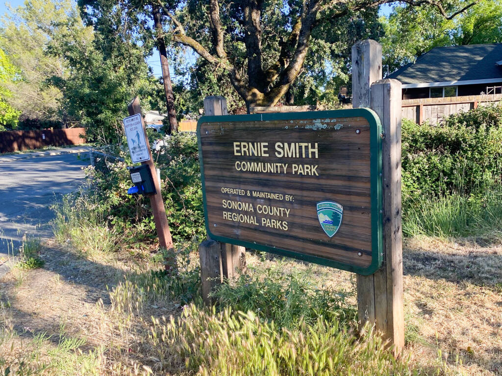Sign at eastern entrance to Ernie Smith Community Park in Sonoma. (Photo by Julie Vader/special to the Index-Tribune)
