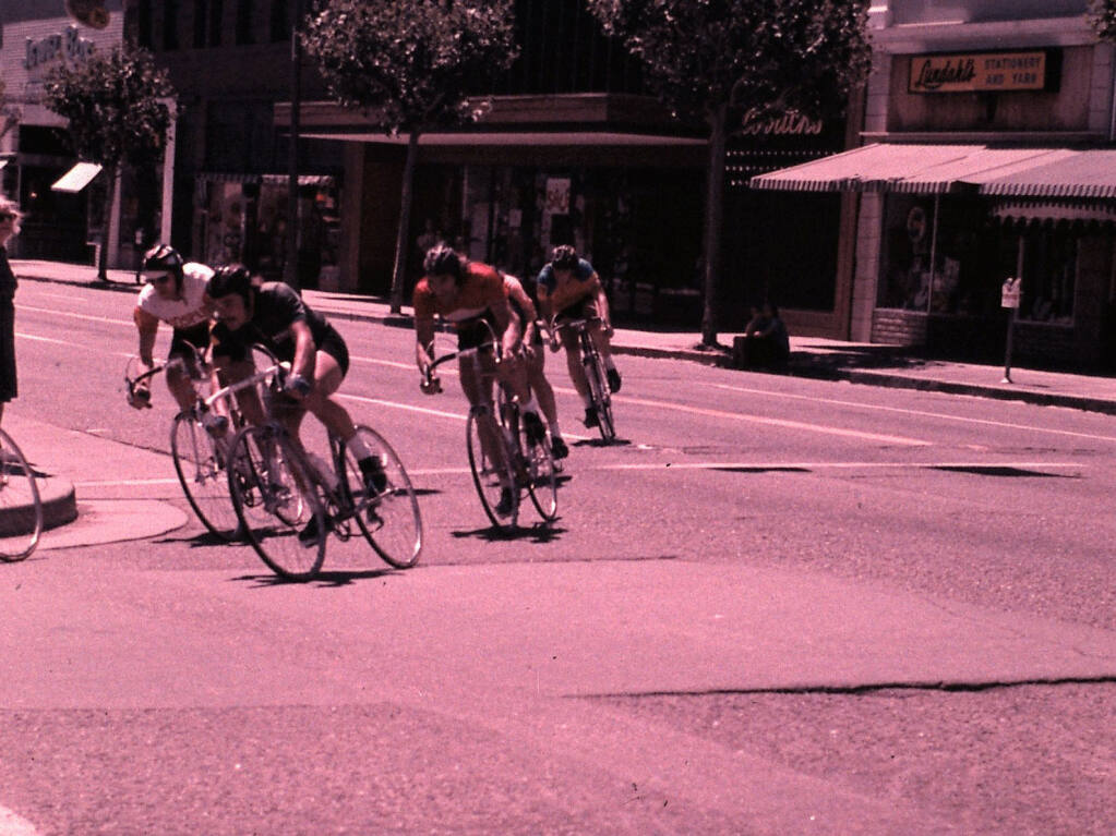Santa Rosa Cycling Club Criterium race in the ‘70s (Ron Flatt photo)