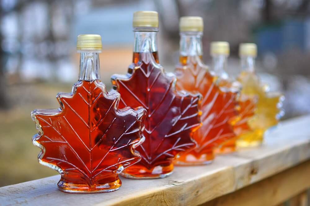 Varieties of maple syrup. (Shutterstock.com)