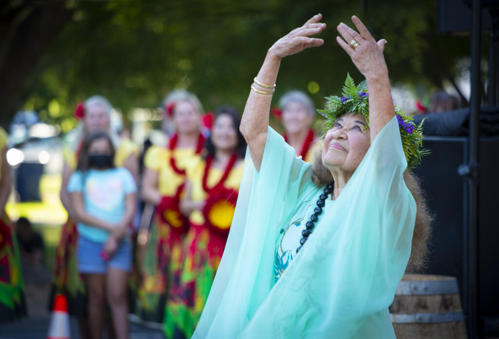 Sonoma Treasure Artist Betty Ann Bruno, who leads the Hawaiian dance team Hula Mai, performed a solo dance for an appreciative crowd. The annual Sonoma City Party took place on the Plaza on Thursday, August 5, 2021. (Photo by Robbi Pengelly/Index-Tribune)