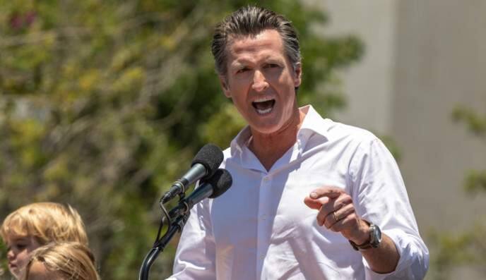 Gov. Newsom's $30.5 billion wildfire fund would require customers to share the financial burden of negligence with PG&E.