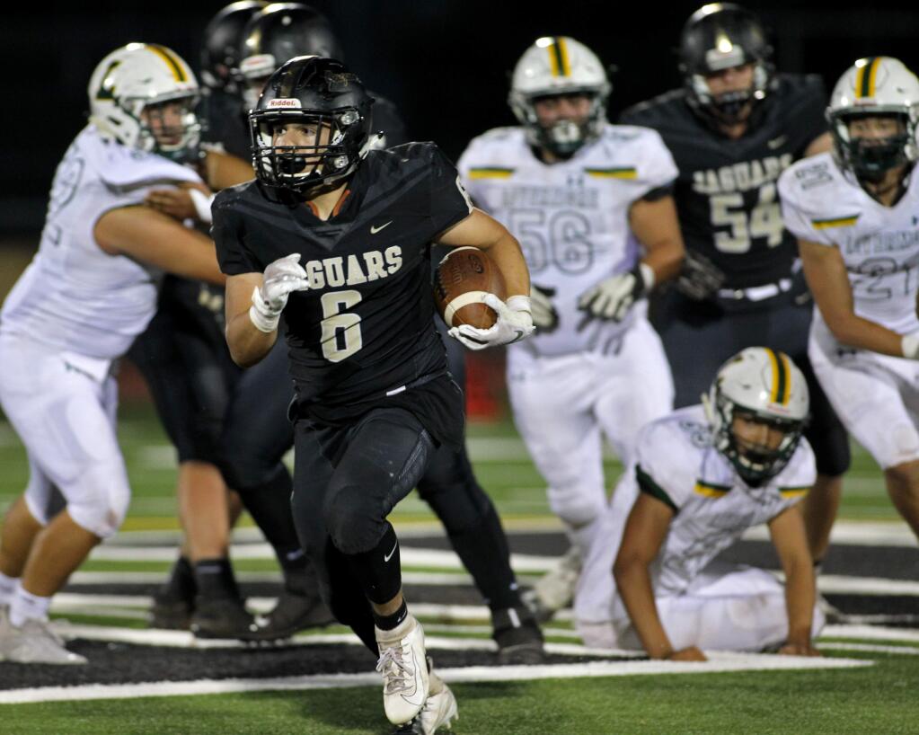 Windsor's Lorenzo Leon (6) breaks away for a touchdown run against Livermore in the first half of high school football at Windsor High School, on Friday, September 6, 2019. (Photo by Darryl Bush / For The Press Democrat)
