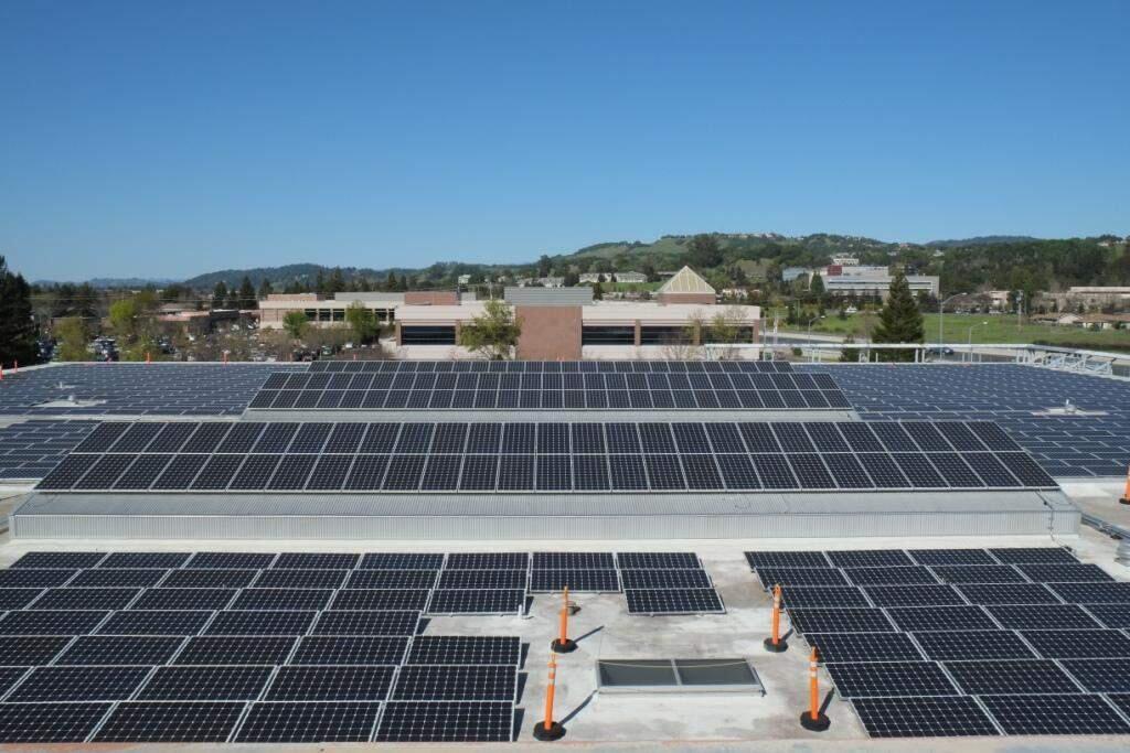 Redwood Credit Union's 2,036-panel array atop its Santa Rosa headquarters building is estimated to offset 60% of annual electricity use there. (courtesy of Redwood Credit Union)