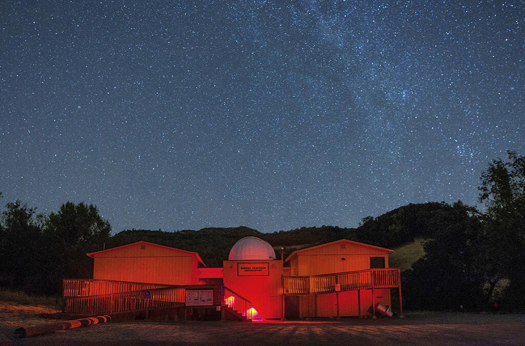 Night sky at Robert Ferguson Observatory in Kenwood. Robert Ferguson Observatory photo.