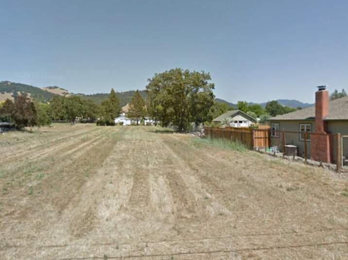 Santa Rosa's plans to install a 700-foot deep well on this vacant lot on Speers Road. (GOOGLE MAPS)