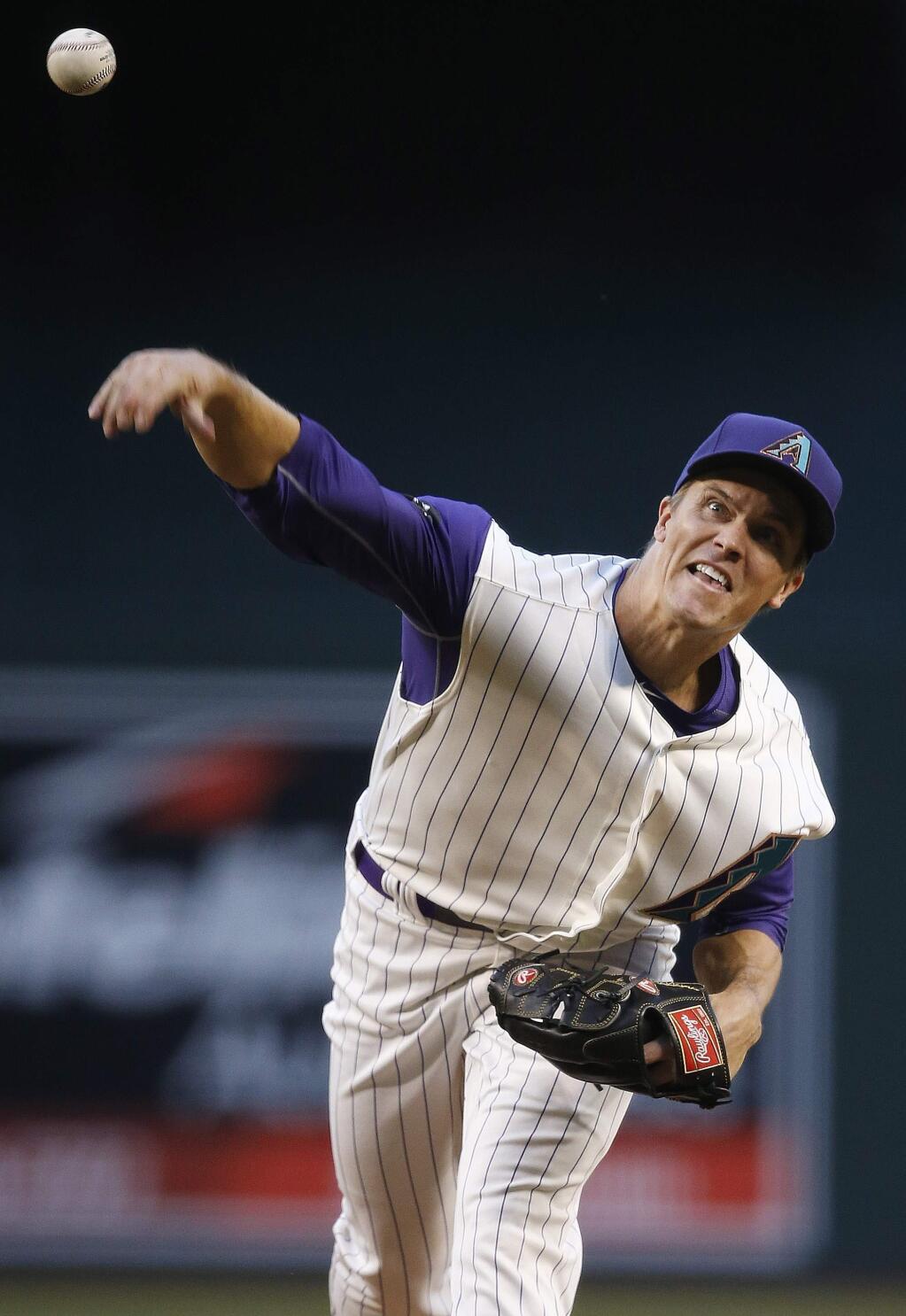 Arizona Diamondbacks' Zack Greinke throws a pitch against the San Francisco Giants during the first inning of a baseball game Thursday, May 12, 2016, in Phoenix. (AP Photo/Ross D. Franklin)