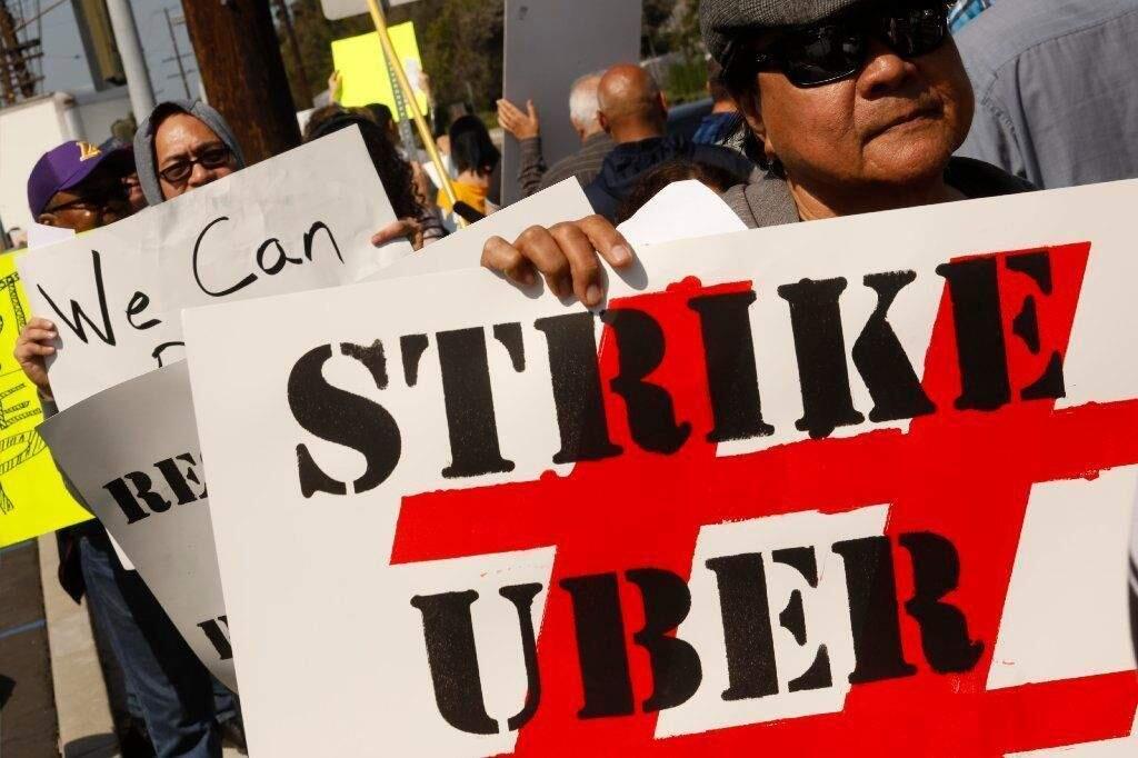 Labor will be fighting to preserve protections provided by Assembly Bill 5 while Uber, Lyft and DoorDash push a statewide ballot initiative that would exempt them in 2020. (GENARO MOLINA / Los Angeles Times)