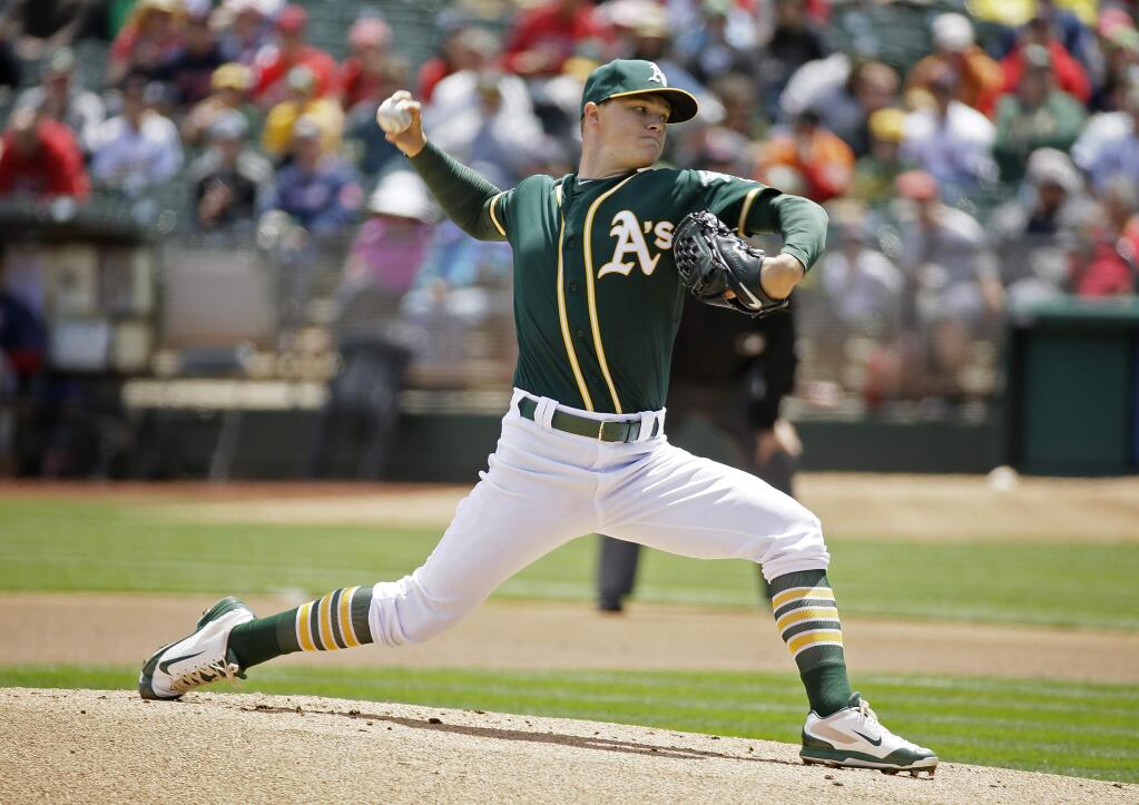Oakland Athletics starting pitcher Sonny Gray throws against the Boston Red Sox in the first inning of a game Wednesday, May 13, 2015, in Oakland. (AP Photo/Eric Risberg)