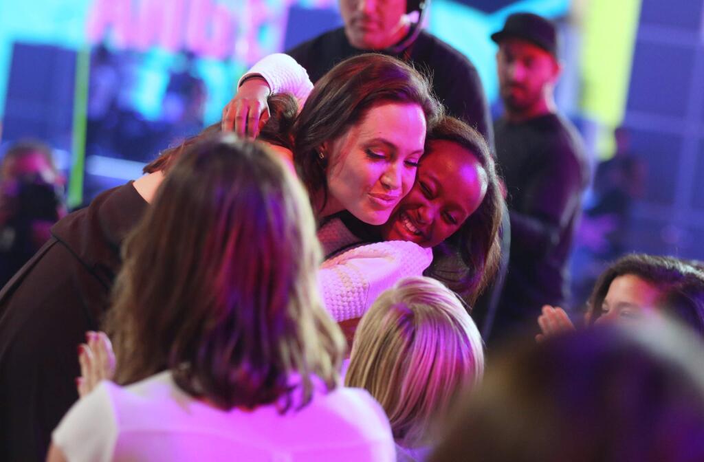 Angelina Jolie is seen in the audience at Nickelodeon's 28th annual Kids' Choice Awards at The Forum on Saturday, March 28, 2015, in Inglewood, Calif. (Photo by Matt Sayles/Invision/AP)