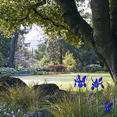 'Sunset' magazine is moving its gardens, from its longtime Menlo Park location, shown here, to Cornerstone in Sonoma.