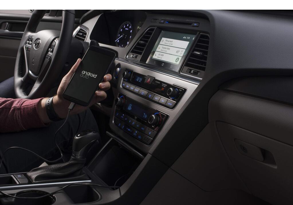 HYUNDAI IS THE FIRST AUTOMAKER TO LAUNCH ANDROID AUTO (PRNewsFoto/Hyundai Motor America)