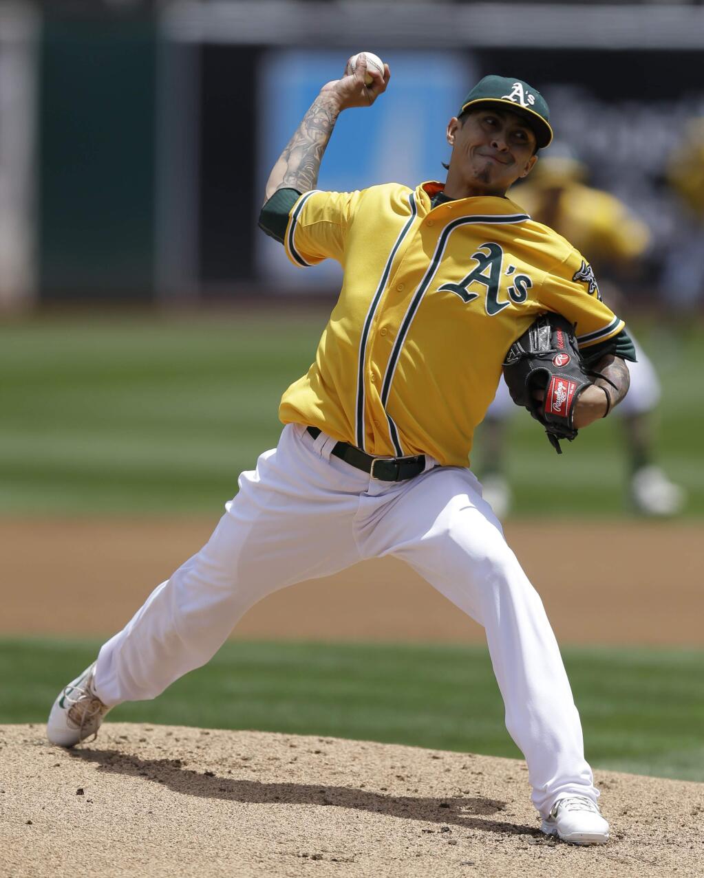 Oakland Athletics' Jesse Chavez works against the New York Yankees in the first inning of a baseball game Sunday, May 31, 2015, in Oakland, Calif. (AP Photo/Ben Margot)