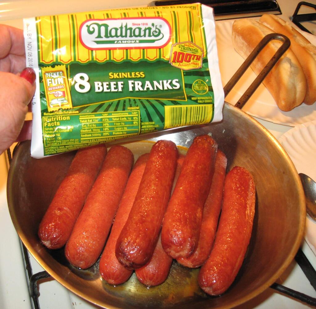 Metal-laced sausages are best accentuated with a light yellow mustard.