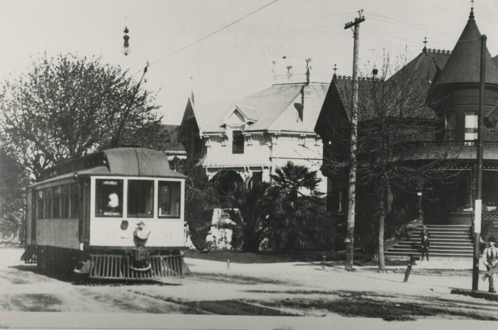 A Petaluma and Santa Rosa electric car from Sebastopol, heading for the Sonoma County Courthouse (LeBaron Collection/'Santa Rosa: A Nineteenth Century Town)