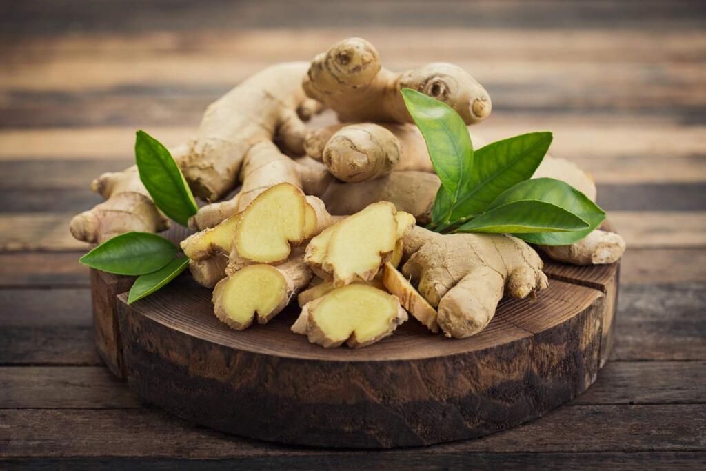 Ginger has a sweet, warm and slightly spicy scent; combined with vanilla, it's almost enough to make you swoon.