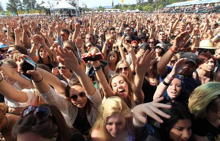 Fans rock out to American Authors on the main stage at the BottleRock Napa Valley music festival, Sunday, May 31, 2015. (John Burgess / The Press Democrat)