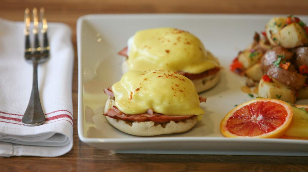 Traditional Eggs Benedict with Nieman Ranch Ham at Fourchette in Petaluma on Monday, January 12, 2015. (SCOTT MANCHESTER/ARGUS-COURIER STAFF)