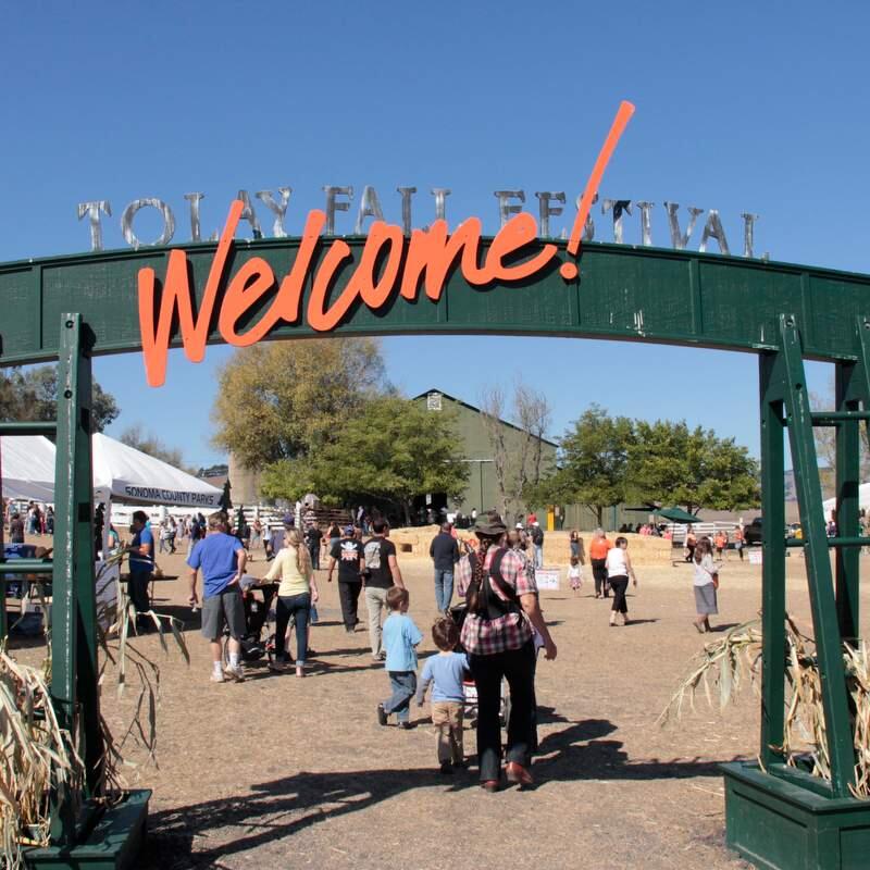 The welcome sign at the entrace to the Tolay Fall Festival.