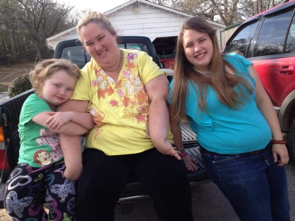 June with daughters Alana Thompson and Jessica Shannon in season two of 'Here Comes Honey Boo Boo' (Chris Fraticelli/TLC)